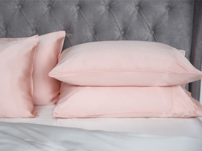 Belledorm Pure Mulberry Silk Pink Pillowcase